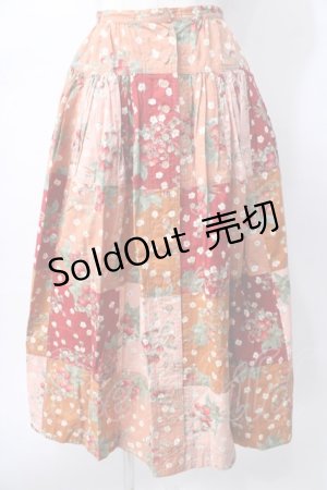 画像: PINK HOUSE / いちごパッチワークスカート  ブラウン×赤×ピンク Y-25-08-02-095-LO-SK-SZ-ZY