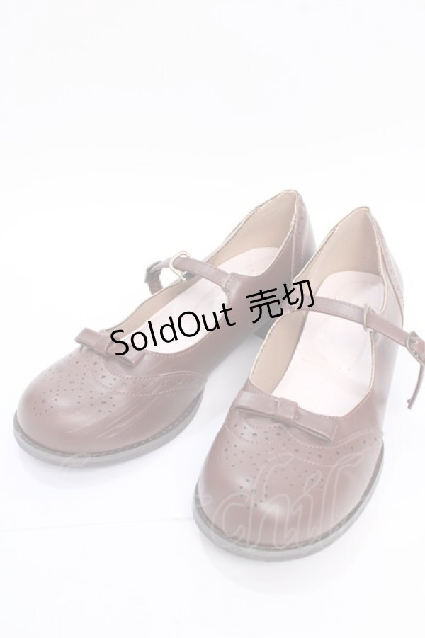 画像1: m petit by misako / AMマイメロパンチングパンプス L 中茶 Y-25-08-02-031-LO-ZA-SZ-ZY (1)