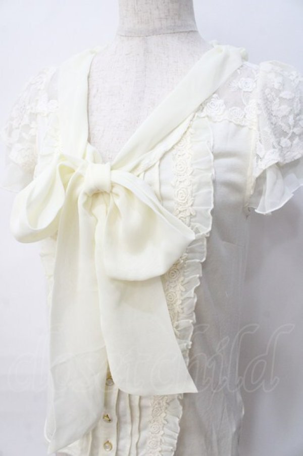 画像4: LIZ LISA / ボウタイブラウス風トップス 0 アイボリー Y-25-08-07-002-LO-TO-SZ-ZI (4)