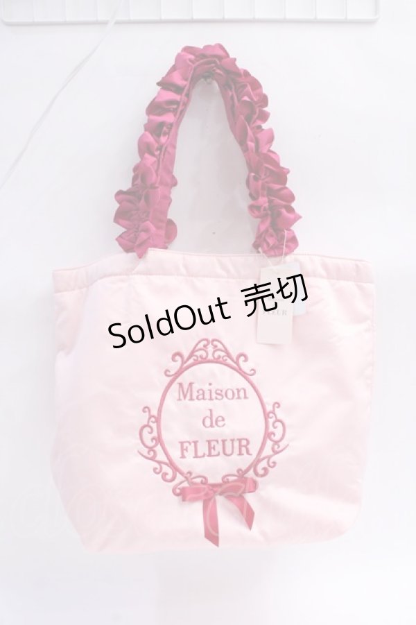 画像1: Maison de FLEUR / マットサテンフリルハンドルトートMバッグ F ピンク Y-25-08-08-004-LO-BG-SZ-ZY (1)