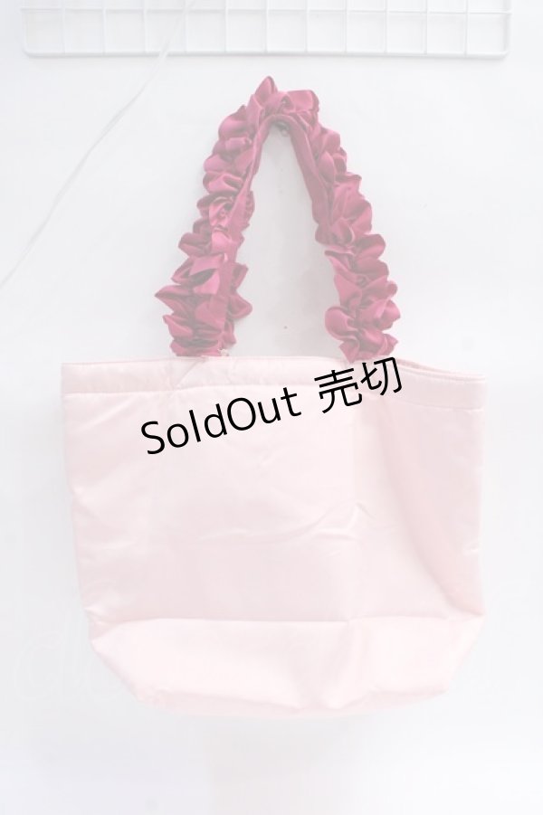 画像2: Maison de FLEUR / マットサテンフリルハンドルトートMバッグ F ピンク Y-25-08-08-004-LO-BG-SZ-ZY (2)