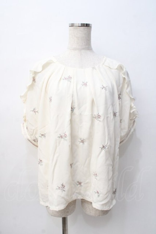 画像1: axes femme / ローズ刺繍フリルプルオーバー M 生成り３ Y-25-08-08-038-AX-BL-SZ-ZT101 (1)