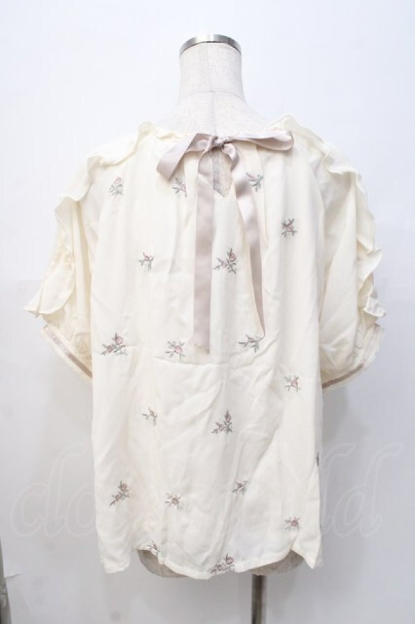 画像3: axes femme / ローズ刺繍フリルプルオーバー M 生成り３ Y-25-08-08-038-AX-BL-SZ-ZT101 (3)