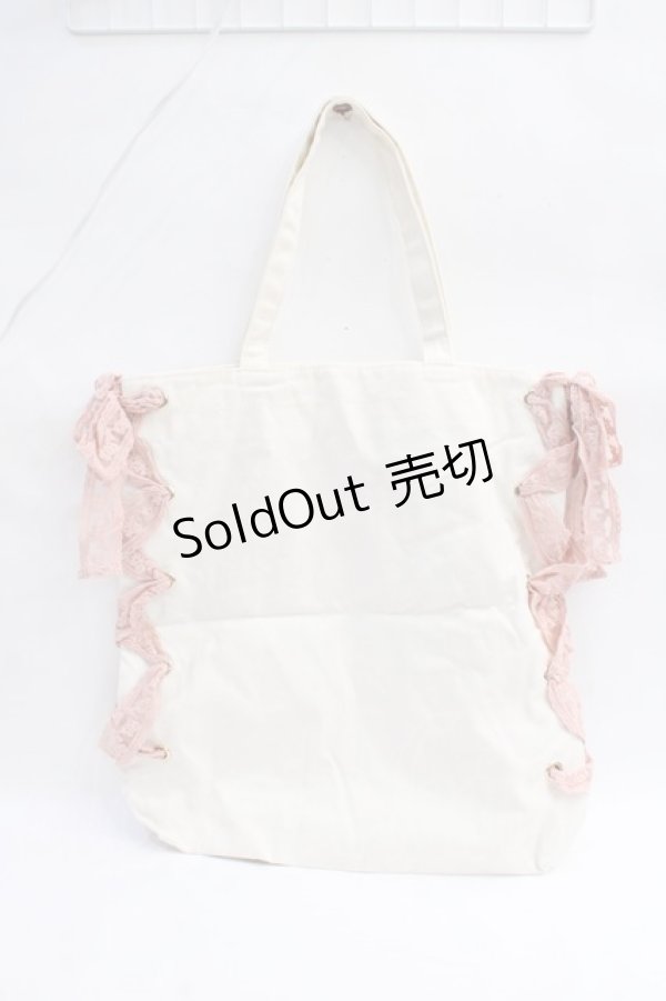 画像2: Maison de FLEUR / 原宿限定キャンバスレースアップトートバッグ F アイボリー Y-25-08-08-006-LO-BG-SZ-ZT (2)