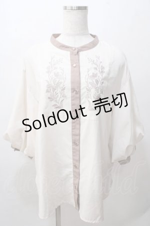 画像: axes femme / 花刺繍ボリューム袖ブラウス M 生成り Y-25-08-15-085-AX-BL-SZ-ZI