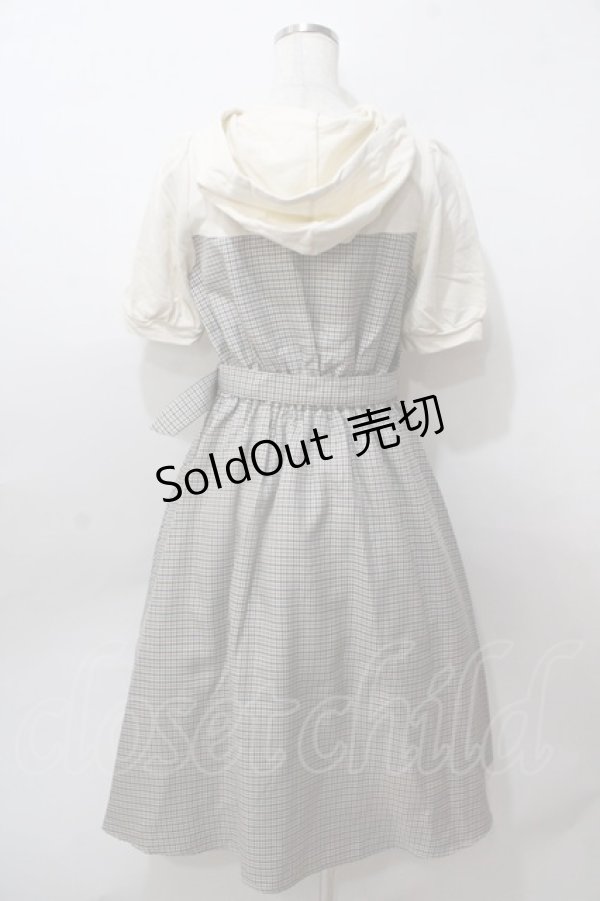 画像2: axes femme / レイヤード風パーカーワンピース M ベージュ Y-25-08-15-118-AX-OP-SZ-ZT115 (2)