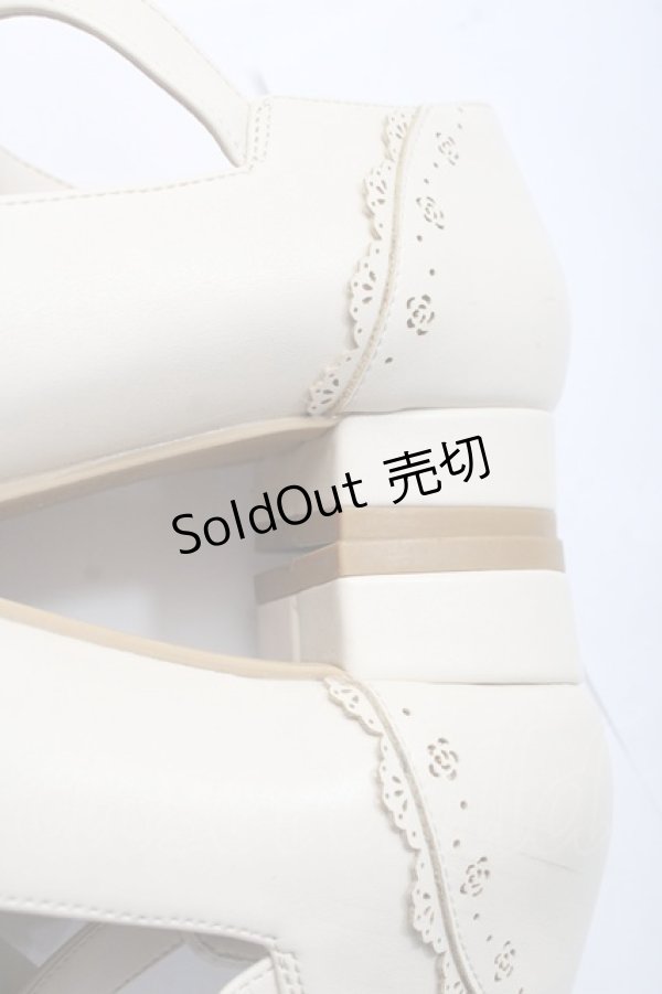 画像5: m petit by misako / AMPUリボンストラップパンプス M 生成り Y-25-08-17-057-LO-SH-SZ-ZT-K017 (5)