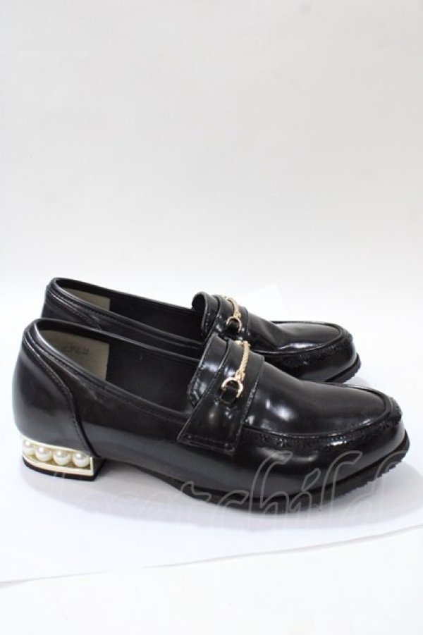 画像4: axes femme / パールヒールローファー M 黒 Y-25-08-19-040-AX-SH-SZ-ZT501 (4)