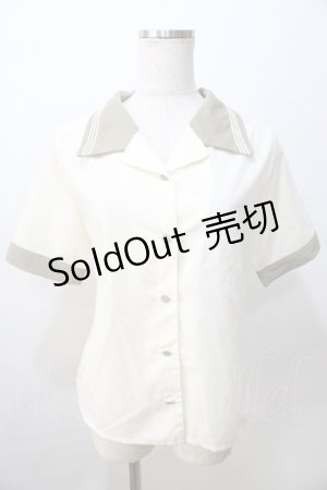 画像: Fi.n.t / バイカラーブラウス  生成り Y-25-08-23-077-CA-BL-SZ-ZI