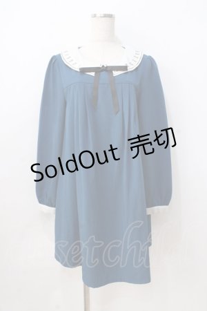 画像: Amavel / 懐中時計刺繍入りワンピース  グリーン Y-25-08-23-159-CA-OP-SZ-ZY