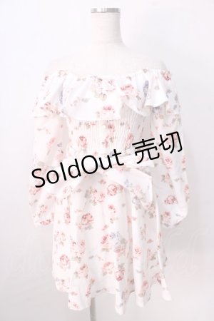 画像: LIZ LISA / バラ柄オフショルシャーリングワンピース 0 白 Y-25-08-26-042-LO-OP-SZ-ZI