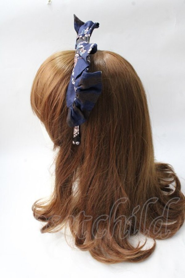 画像2: ALICE and the PIRATES / Kitten's Wonder Night Tea Party柄カチューシャ  紺 Y-25-08-30-068-PA-AC-SZ-ZY (2)