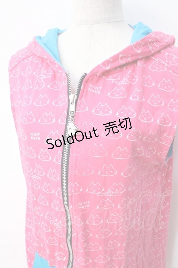 画像4: MINT NeKO / ねこじろう総柄ノースリーブパーカー  ピンク×サックス Y-25-08-31-027-HN-TO-SZ-ZY (4)