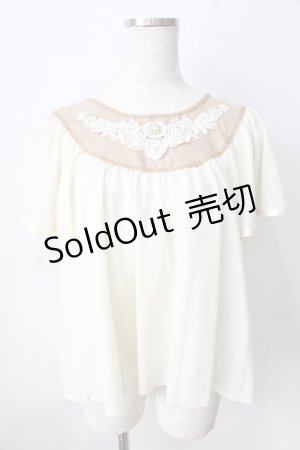 画像: axes femme / フロントレース半袖シフォントップス  生成り Y-25-09-05-039-AX-TO-SZ-ZY