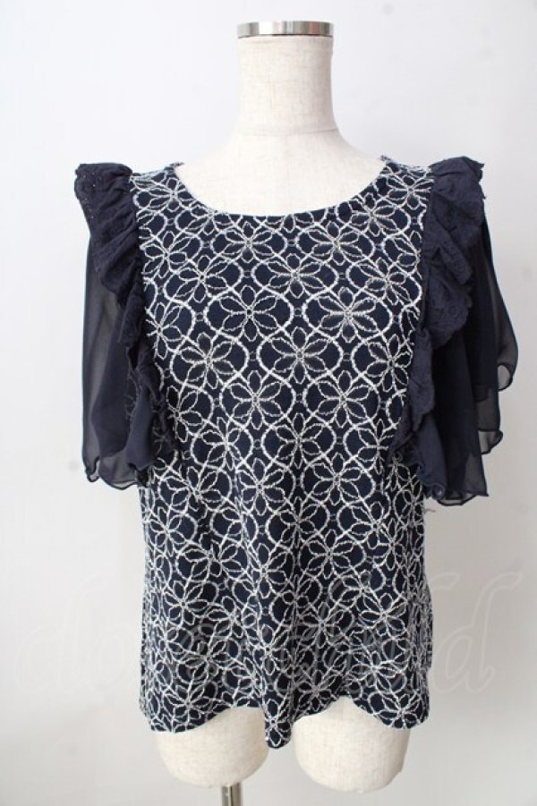 画像1: axes femme / 袖フリルカットワークレーストップス  紺 Y-25-09-05-045-AX-TO-SZ-ZY (1)