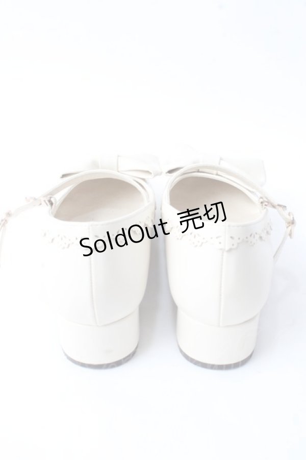 画像3: axes femme kawaii / ローヒールリボンパンプス M 生成り Y-25-09-05-017-AX-SH-SZ-ZY (3)