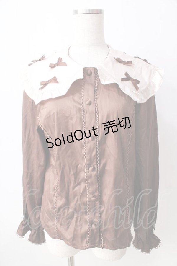 画像1: axes femme kawaii / プチリボン配色ブラウス  ブラウン Y-25-09-05-021-AX-BL-SZ-ZI (1)