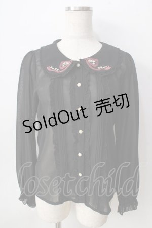 画像: axes femme POETIQUE / 襟刺繍シアーブラウス  黒 Y-25-09-05-032-AX-BL-SZ-ZY