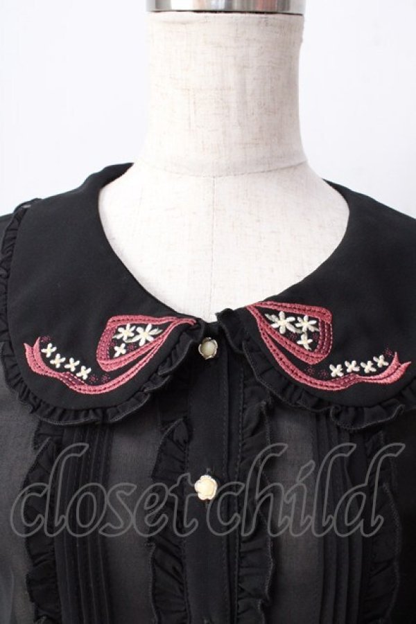 画像3: axes femme POETIQUE / 襟刺繍シアーブラウス  黒 Y-25-09-05-032-AX-BL-SZ-ZY (3)