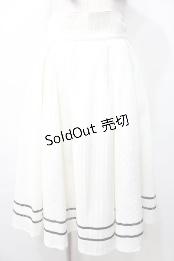 画像1: Innocent World / 裾ラインタックフレアースカート M 白 Y-25-09-11-086-IW-SK-SZ-ZY (1)