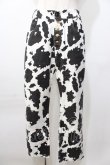 画像1: WC / 牛柄デザインパンツ F 白×黒 Y-25-09-11-109-PU-PA-SZ-ZY (1)