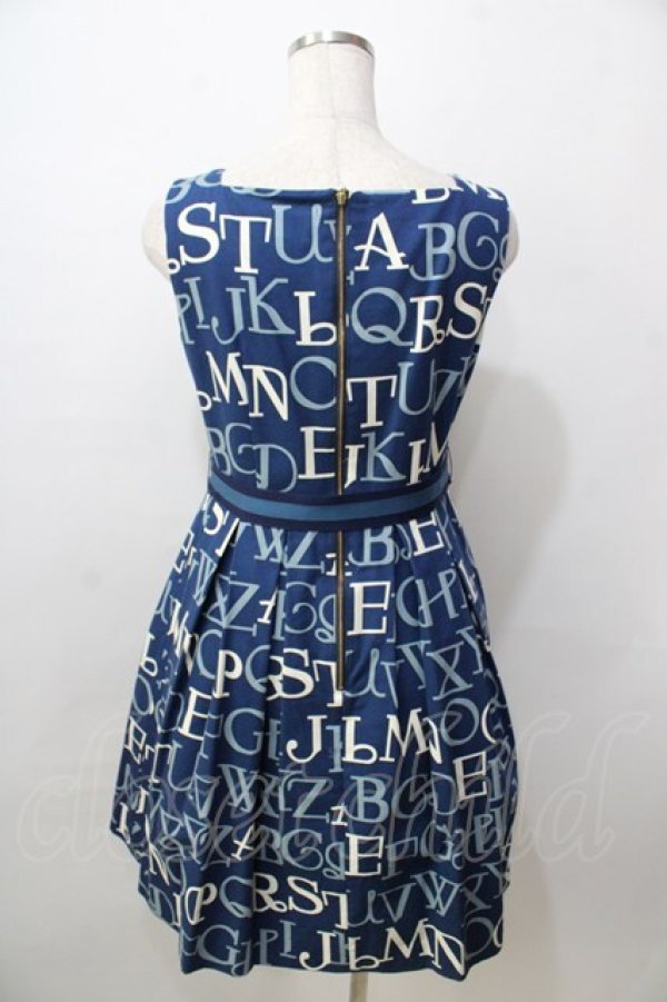 画像2: Jane Marple / アルファベットロゴのスクエアドレス M 紺 Y-25-09-13-083-JM-OP-SZ-ZY (2)