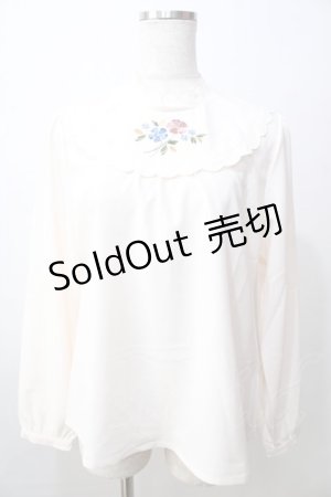画像: Fi.n.t / お花刺繍ヨークプルブラウス  オフ Y-25-09-13-098-CA-BL-AS-ZY