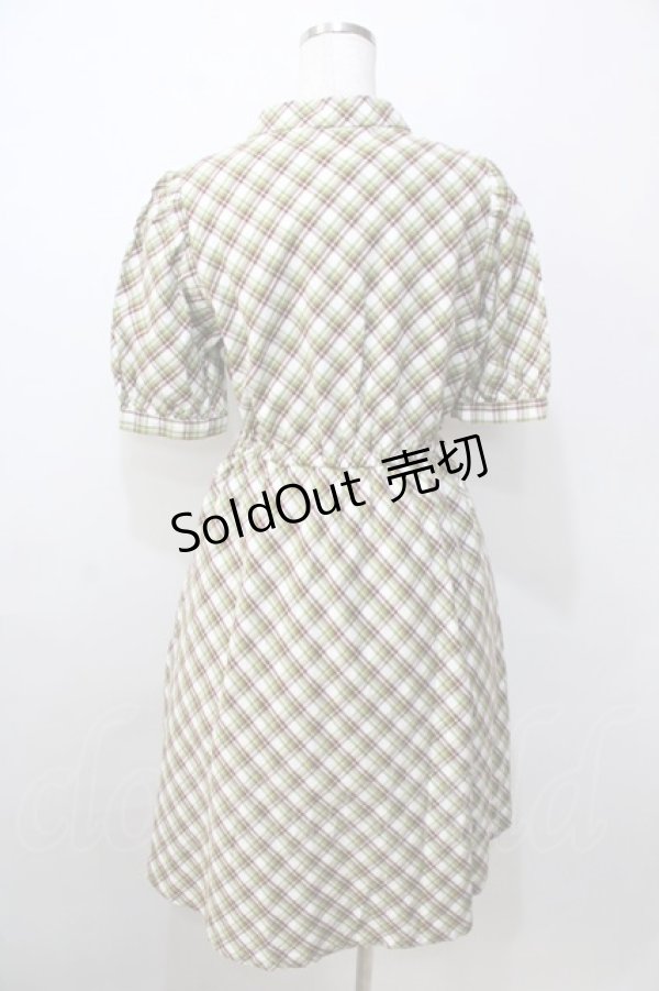 画像2: Fi.n.t / リボンタイ付き開衿チェックワンピース F グリーン Y-25-09-13-100-CA-OP-SZ-ZT357 (2)