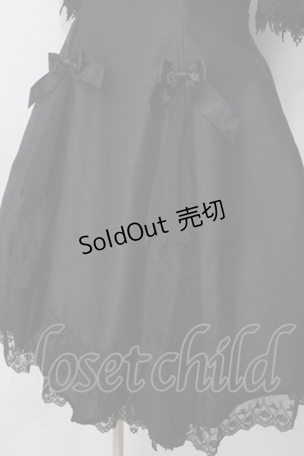 画像4: ALICE and the PIRATES / Black Rose Fantasia〜宵闇の華〜ワンピース  黒 Y-25-09-14-070-PA-OP-SZ-ZY (4)