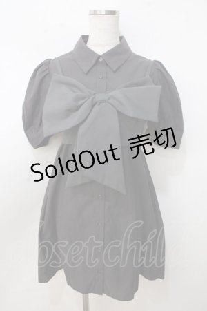 画像: 【SALE】evelyn / リボンビスチェ付きシャツワンピース  グレー Y-25-09-14-086-LO-OP-SZ-ZT357