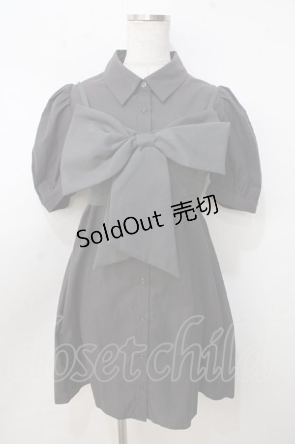 画像1: 【SALE】evelyn / リボンビスチェ付きシャツワンピース  グレー Y-25-09-14-086-LO-OP-SZ-ZT357 (1)
