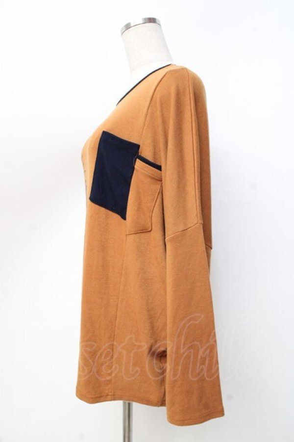 画像2: Ozz Croce / エンブレムプリントプルオーバー  マスタード Y-25-09-16-042-OO-TO-SZ-ZY (2)