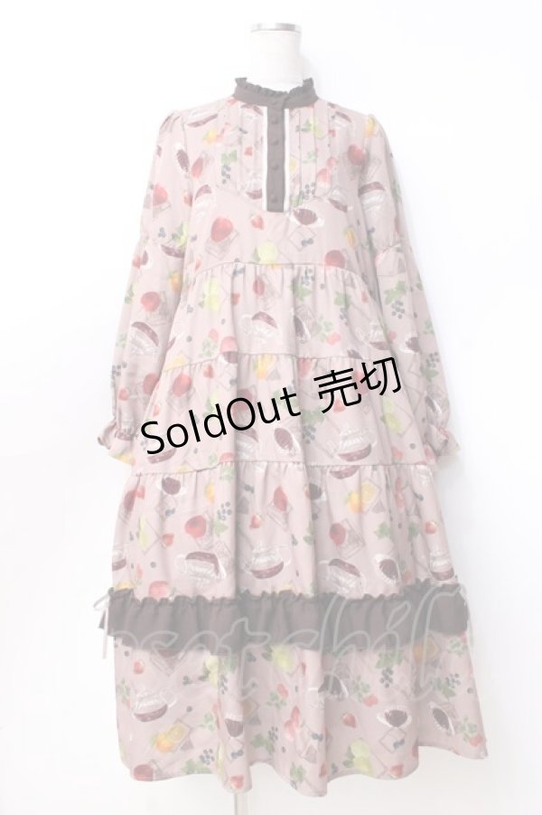 画像1: axes femme / フルーツティ柄ティアードワンピース  ブラウン Y-25-09-25-095-AX-OP-SZ-ZI (1)