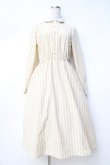 画像1: F i.n.t / クレリックストライプシャツワンピース/ポムポムプリン F ベージュ Y-25-09-29-142-CA-OP-SZ-ZY (1)