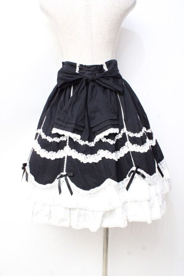 画像3: Angelic Pretty / スカラップドーリィスカート  黒×白 Y-25-09-29-148-AP-SK-SZ-ZY (3)