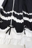 画像5: Angelic Pretty / スカラップドーリィスカート  黒×白 Y-25-09-29-148-AP-SK-SZ-ZY (5)
