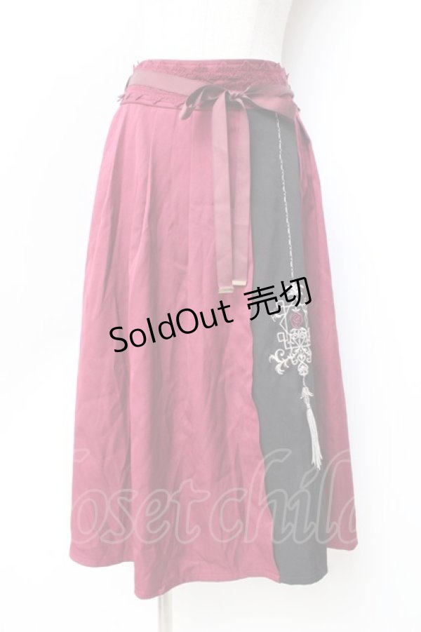 画像1: axes femme / チャイナ風刺繍スカート  ワイン Y-25-09-29-152-AX-SK-SZ-ZI (1)