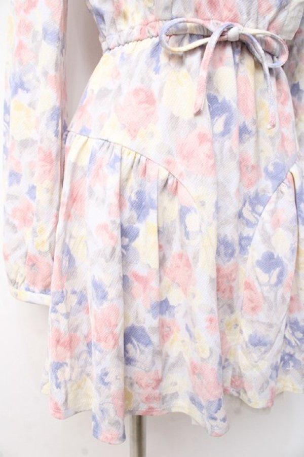 画像4: LIZ LISA / 水彩花柄ワンピース 0 サックス Y-25-09-29-194-LO-OP-SZ-ZI (4)