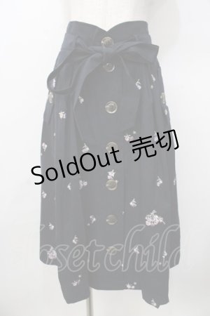 画像: LIZ LISA / 小花刺繍スカート 0 紺 Y-25-09-29-288-LO-SK-SZ-ZI
