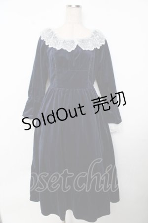 画像: axes femme / パゴタ袖ベロアワンピース  紺 Y-25-10-03-123-AX-OP-SZ-ZY