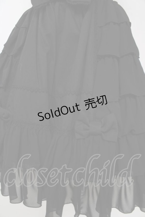 画像4: Angelic Pretty / ふんわりフリルホルタージャンパースカート  黒 Y-25-10-03-143-AP-OP-AS-ZI (4)