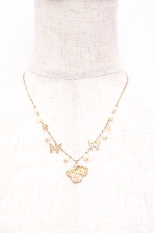 画像1: axes femme / フラワーモチーフパールネックレス  ゴールド Y-25-10-03-003-AX-AC-HR-ZY (1)