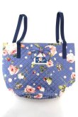 画像1: PINK HOUSE / Berry Roseプリントバッグ  ブルー Y-25-10-05-088-LO-BG-SZ-ZY (1)