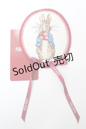 画像: PINK HOUSE / PETER RABBIT ワッペンブローチ  赤 Y-25-10-05-019-LO-ZA-SZ-ZY