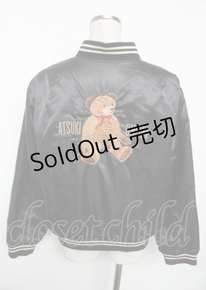 画像: ATSUKI ONISHI / くま刺繍サテンブルゾン  黒 Y-25-10-06-051-LO-JA-SZ-ZY