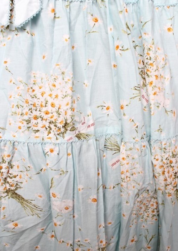 最終価格！M's カタログ フリル 花 マーガレット ワンピース 最終価格！M's カタログ フリル 花 マーガレット ワンピース