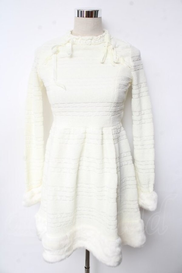 画像1: LIZ LISA / ファー付きワンピース 0 オフ白 Y-25-10-10-180-LO-OP-SZ-ZY (1)
