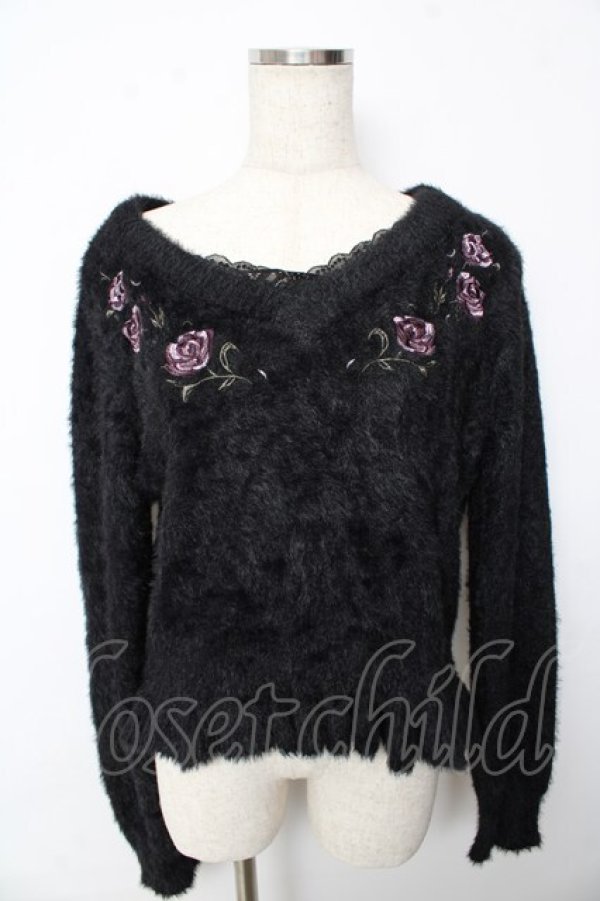 画像1: axes femme / ローズ刺繍フェザーニット  黒 Y-25-10-13-047-AX-TO-SZ-ZI (1)