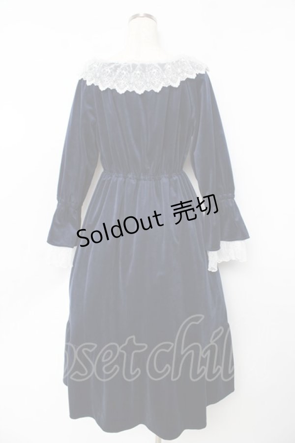 画像2: axes femme / パゴタ袖ベロアワンピース F 紺 Y-25-10-16-131-AX-OP-SZ-ZY (2)