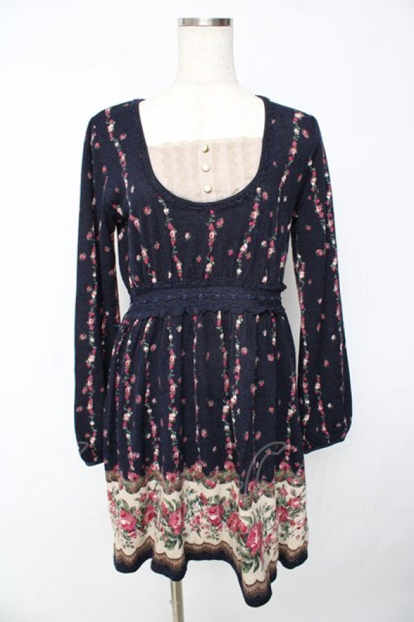 画像1: axes femme / ローズニットワンピース  紺 Y-25-10-16-135-AX-OP-SZ-ZI (1)